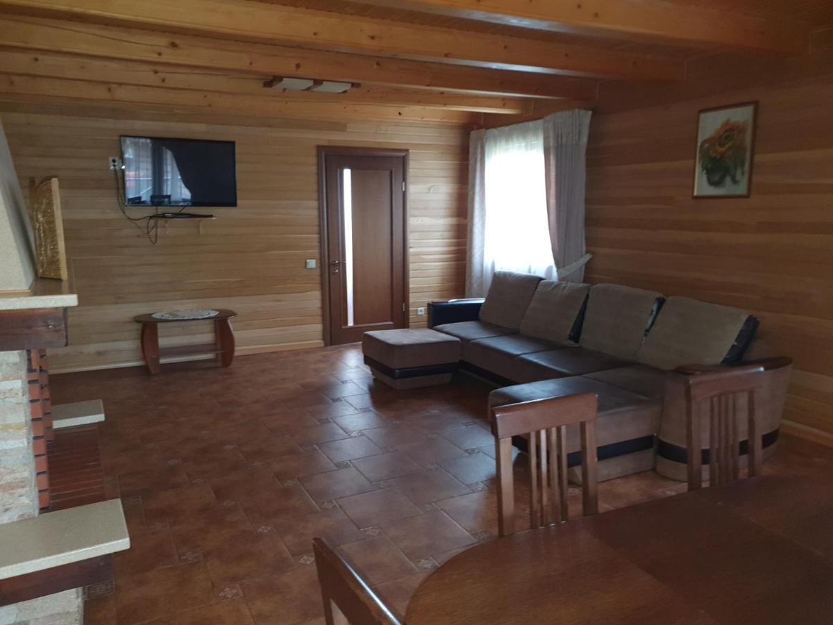 Chalet 888 Cottages Palyanytsya Esterno foto