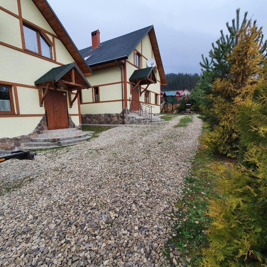 Chalet 888 Cottages Palyanytsya Esterno foto