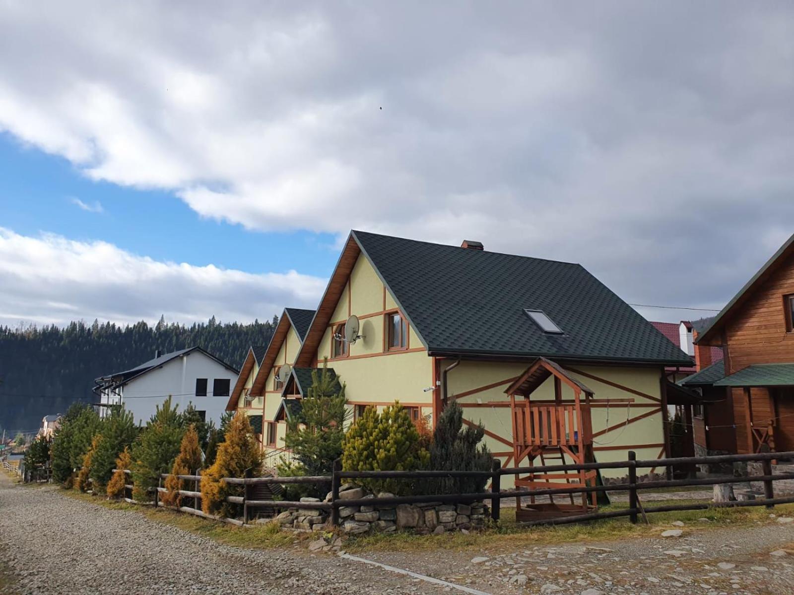 Chalet 888 Cottages Palyanytsya Esterno foto